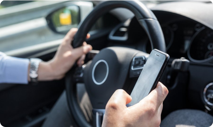 위험한 운전 행동 인식